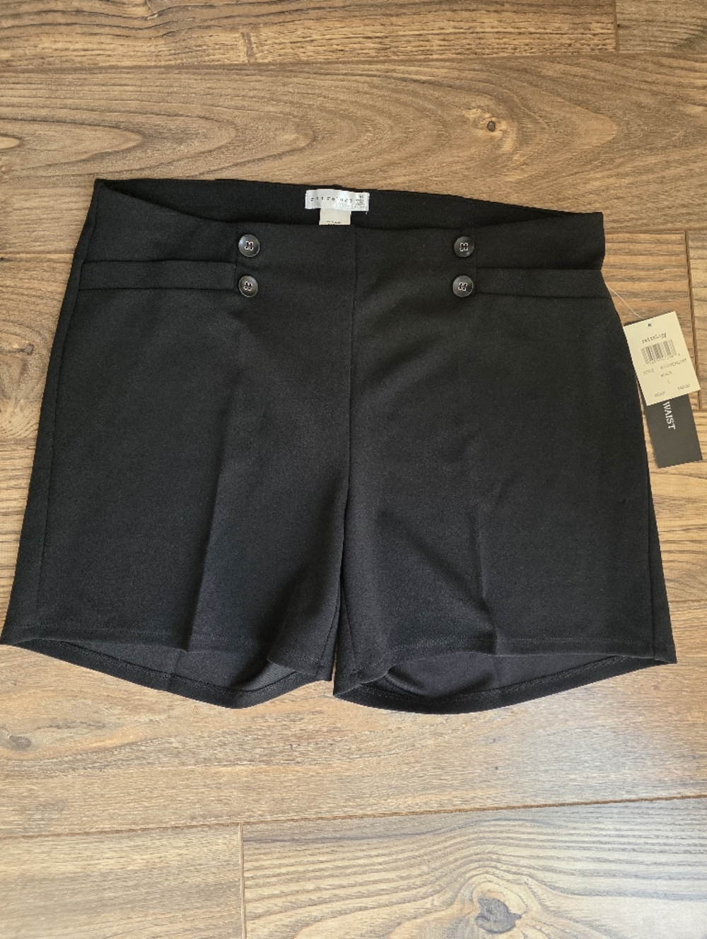 Black Women's High-Rise Button Detail Shorts L NWT